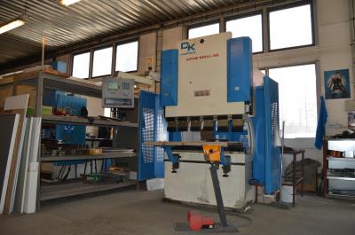 CNC Ohraňovací lis APHS 1254x40