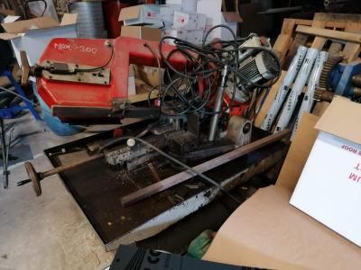 Pásová pila BOMAR STG 220 G